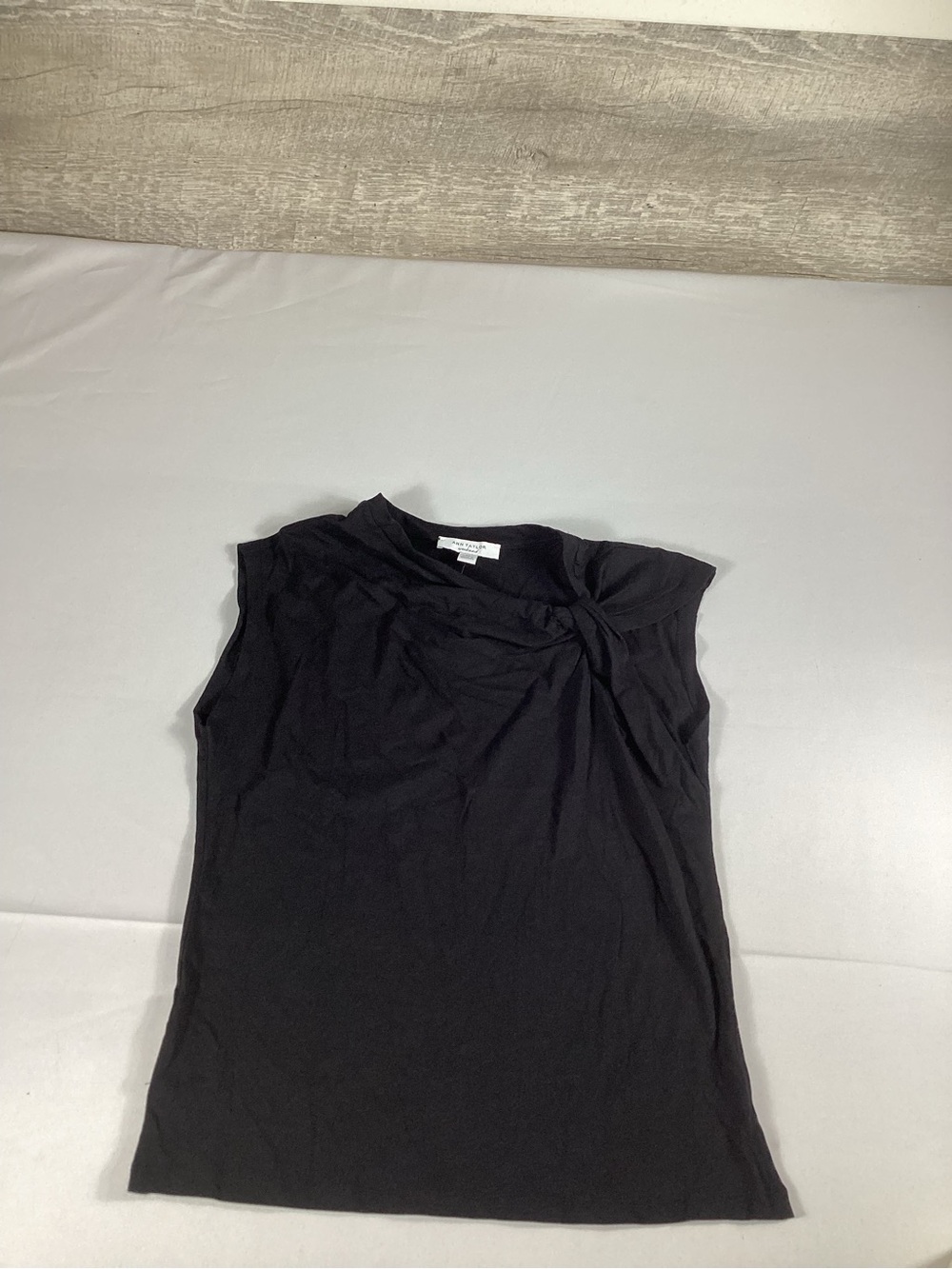 Ann Taylor Black Sleeveless Twist-Detail Tank size SP NWT